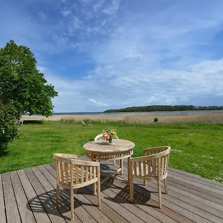 Remise 6 Personen Mit Terrasse Holiday home *